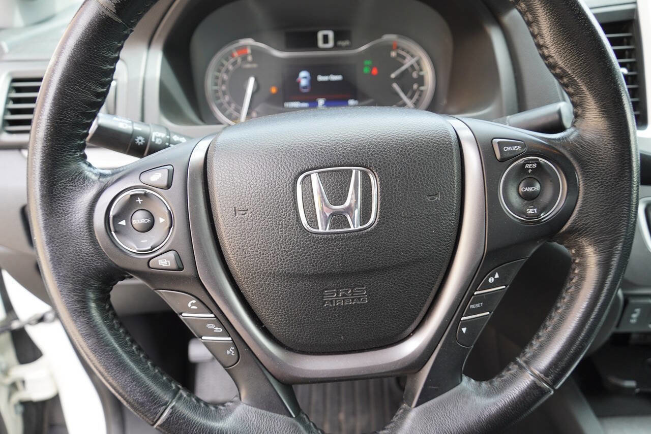Used 2017 Honda Ridgeline RTL-T image 23