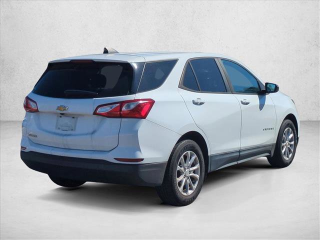 Used 2020 Chevrolet Equinox LS w/ LS Convenience Package image 5