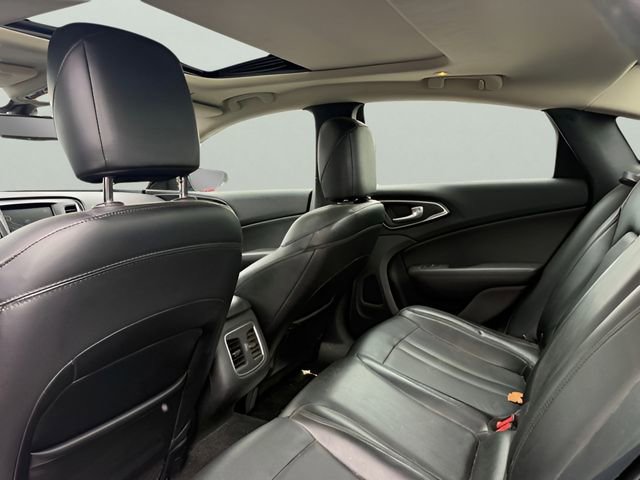 Used 2016 Chrysler 200 C w/ Navigation & Sound Group I image 7