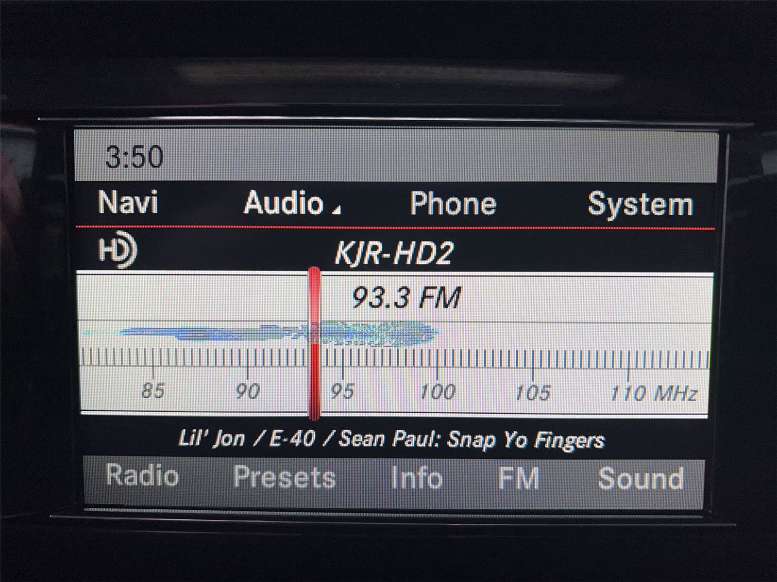 Used 2015 Mercedes-Benz GLK 350 2WD image 22