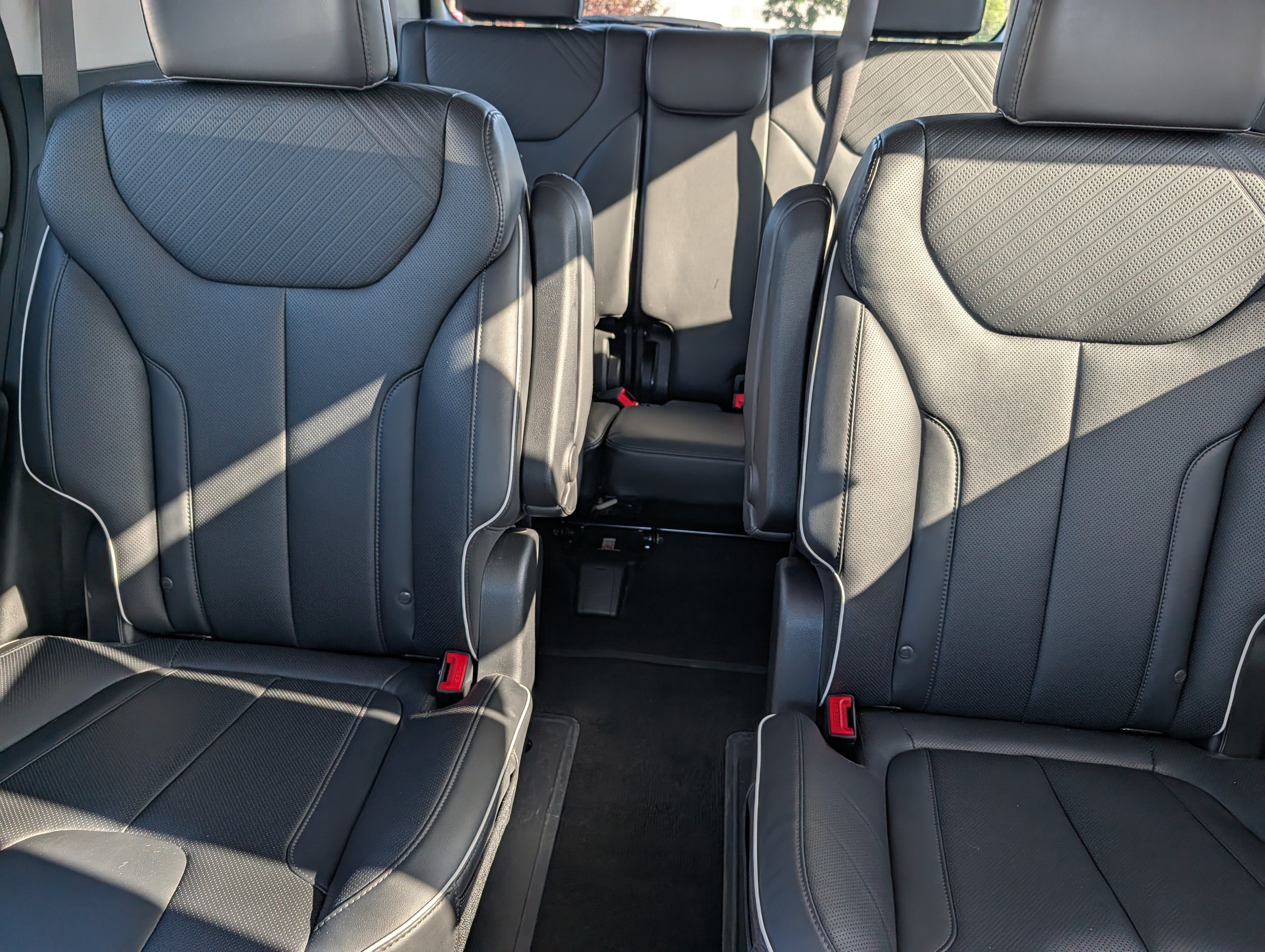 Used 2025 Hyundai Palisade SEL AWD/4WD image 13