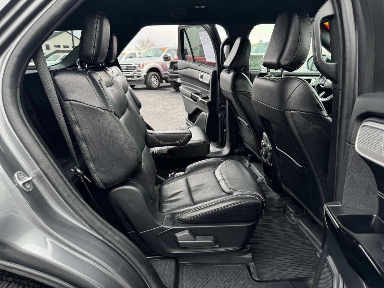 Used 2021 Ford Explorer ST image 36