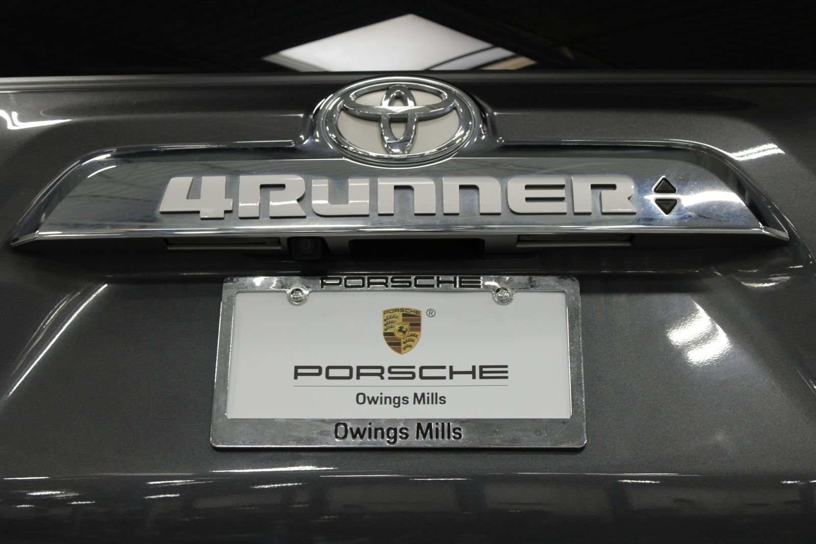 Used 2023 Toyota 4Runner Limited AWD/4WD image 5