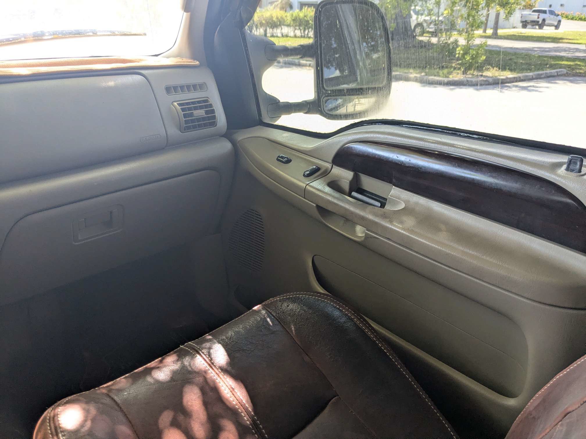 Used 2006 Ford F350 King Ranch AWD/4WD image 12