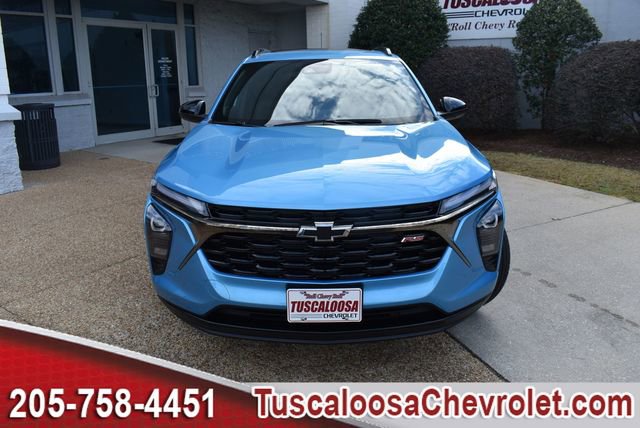 New 2026 Chevrolet Trax RS w/ Sunroof Package FWD image 4