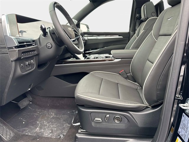 New 2026 Cadillac Escalade ESV Luxury image 18