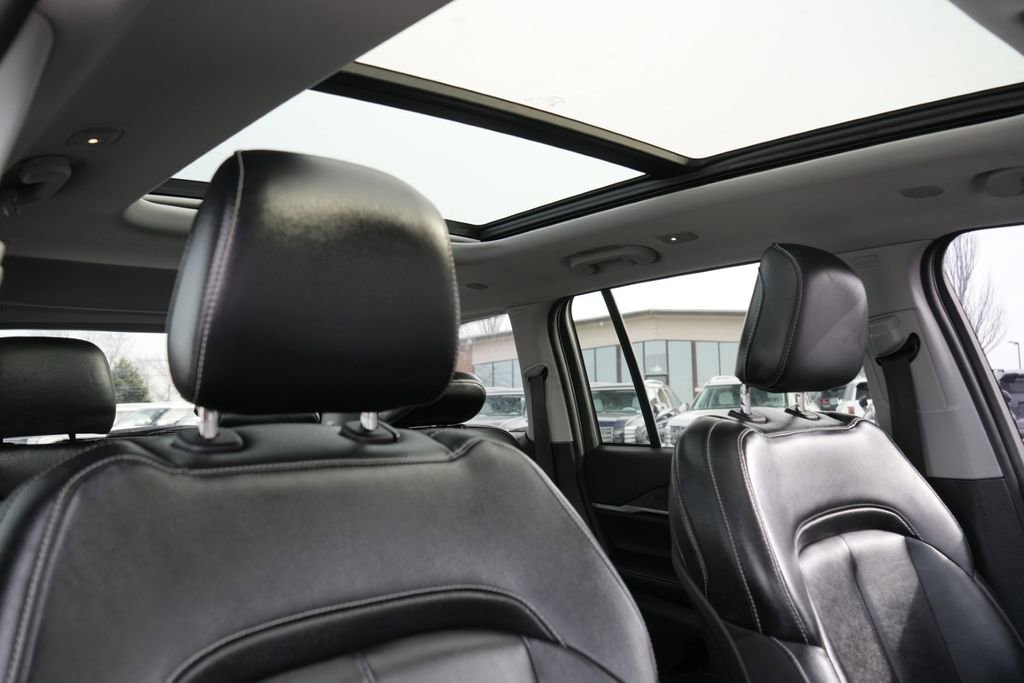 Used 2022 Jeep Grand Cherokee Limited 4xe image 15