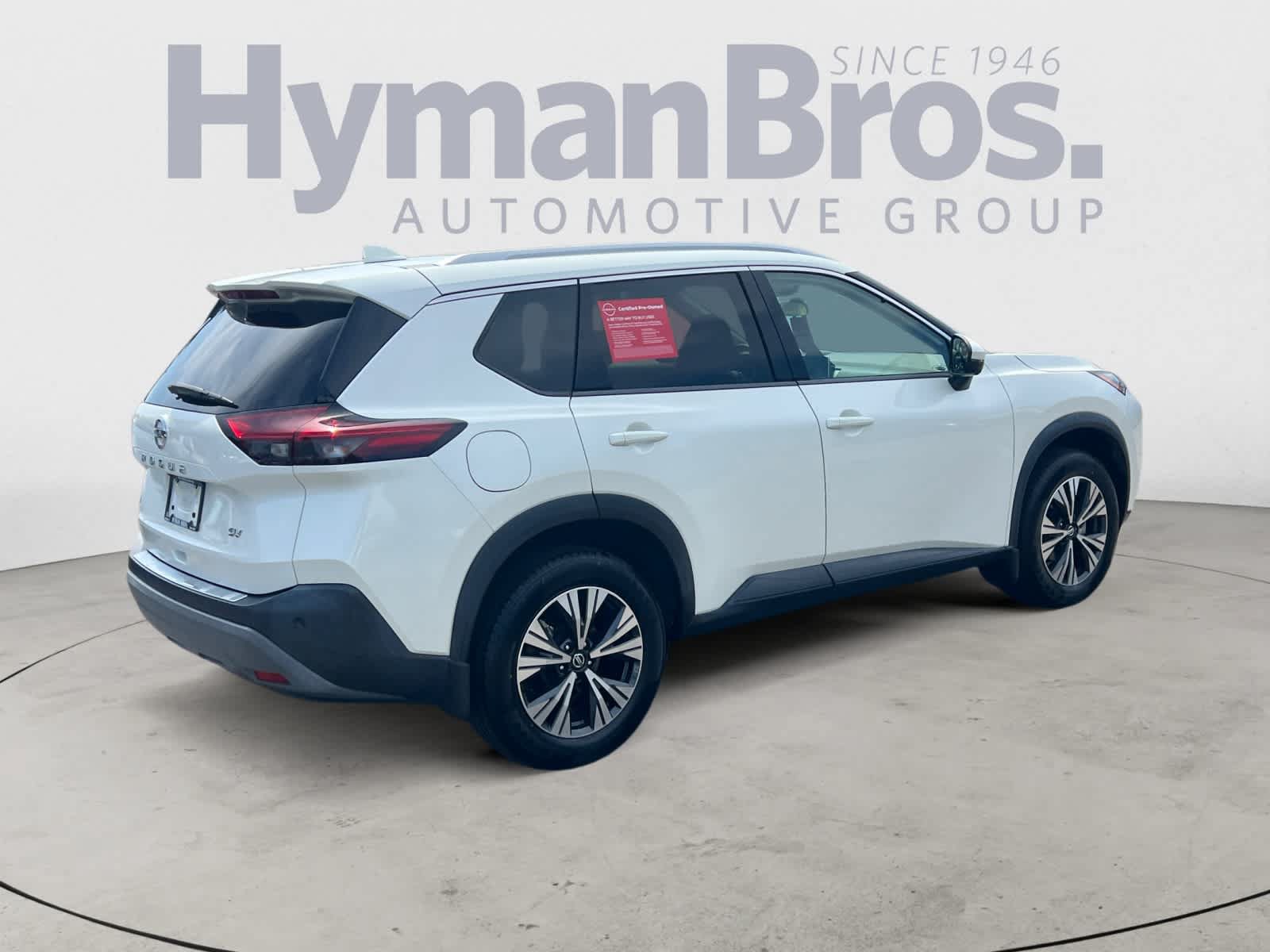 Certified 2021 Nissan Rogue SV w/ Premium Package FWD image 3