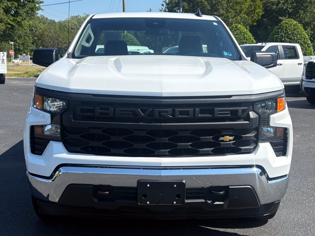 Used 2025 Chevrolet Silverado 1500 W/T RWD image 3