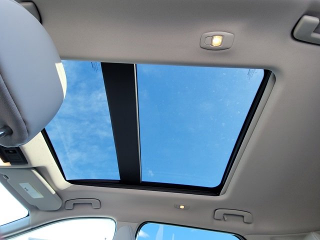 New 2026 Nissan Rogue SV image 9