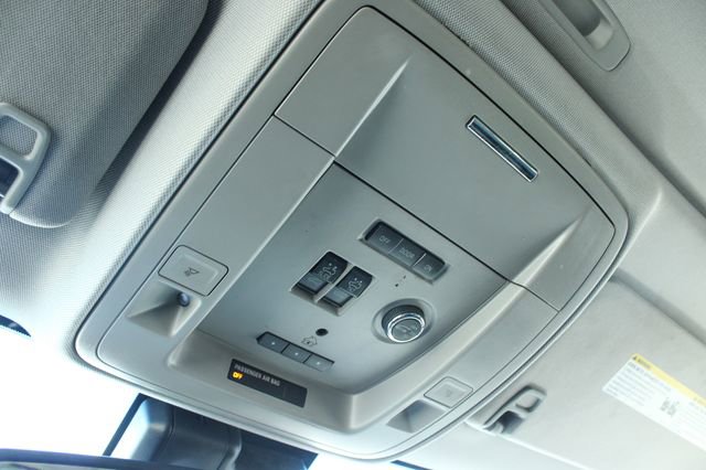 Used 2015 GMC Yukon XL SLT w/ Open Road Package image 29