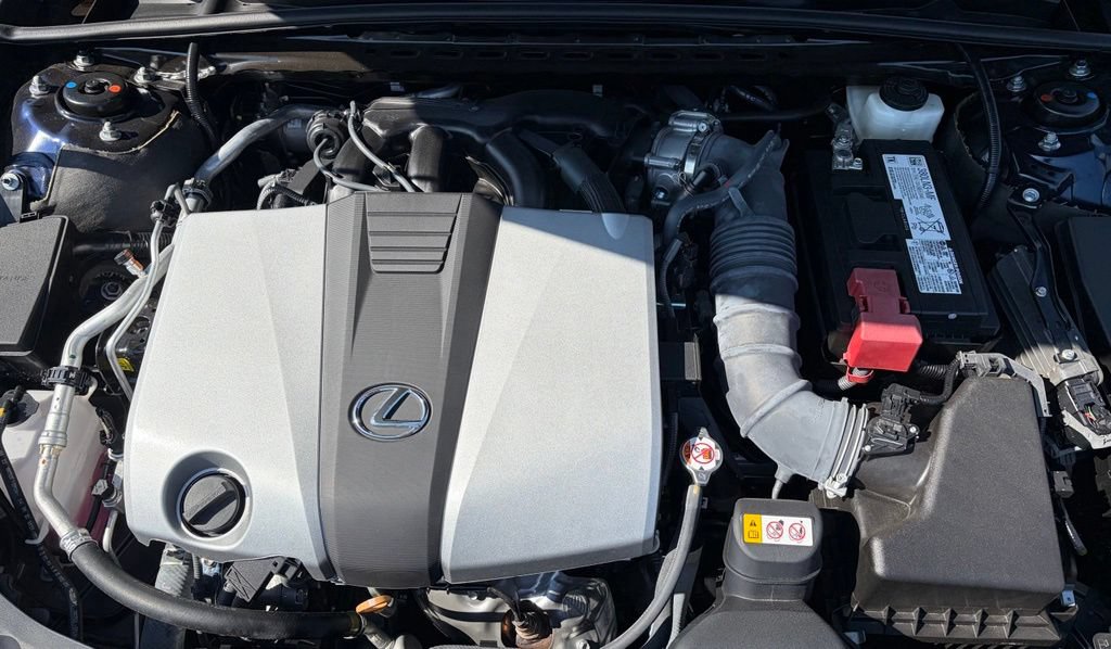Used 2024 Lexus ES 350 w/ Premium Package FWD image 8