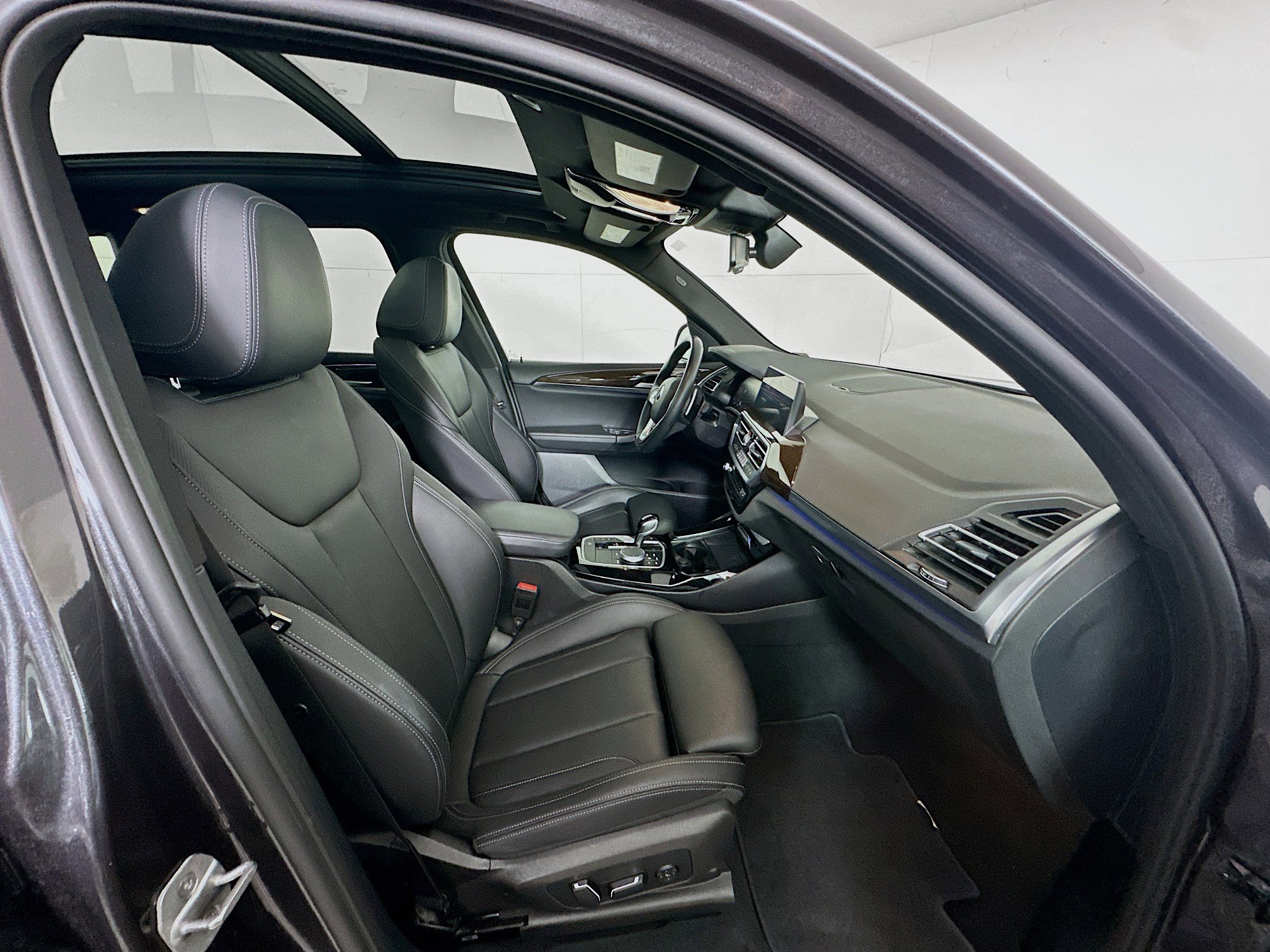 Used 2024 BMW X3 sDrive30i image 33