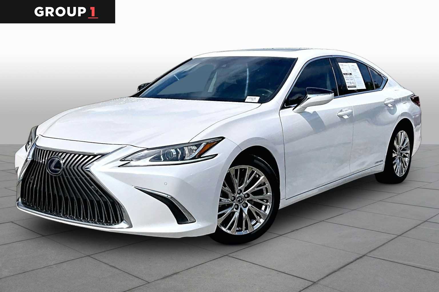 Used 2020 Lexus ES 300h w/ Premium Package