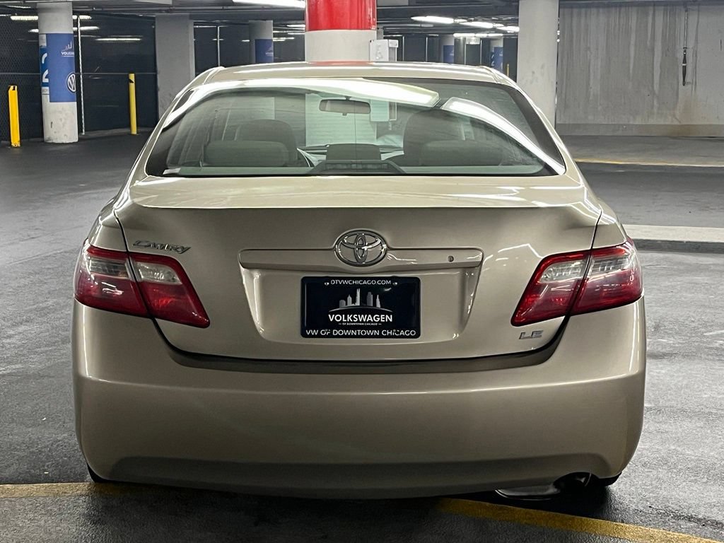 Used 2009 Toyota Camry LE FWD image 25