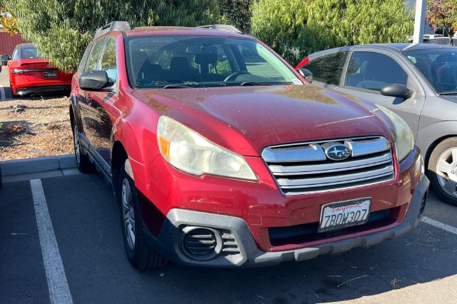 Used 2013 Subaru Outback 2.5i AWD/4WD image 5
