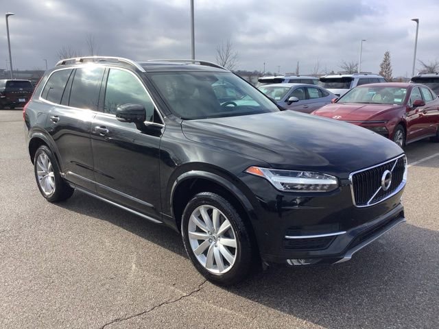 Used 2016 Volvo XC90 T6 Momentum w/ Momentum Plus Package image 3