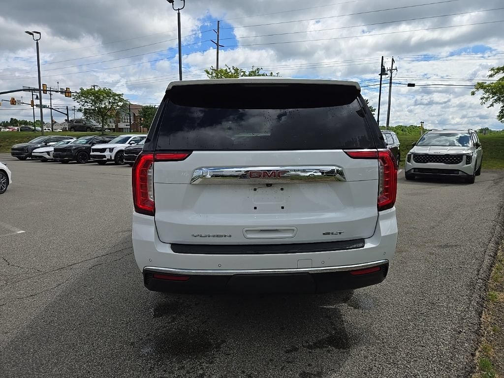 Used 2023 GMC Yukon XL SLT AWD/4WD image 6