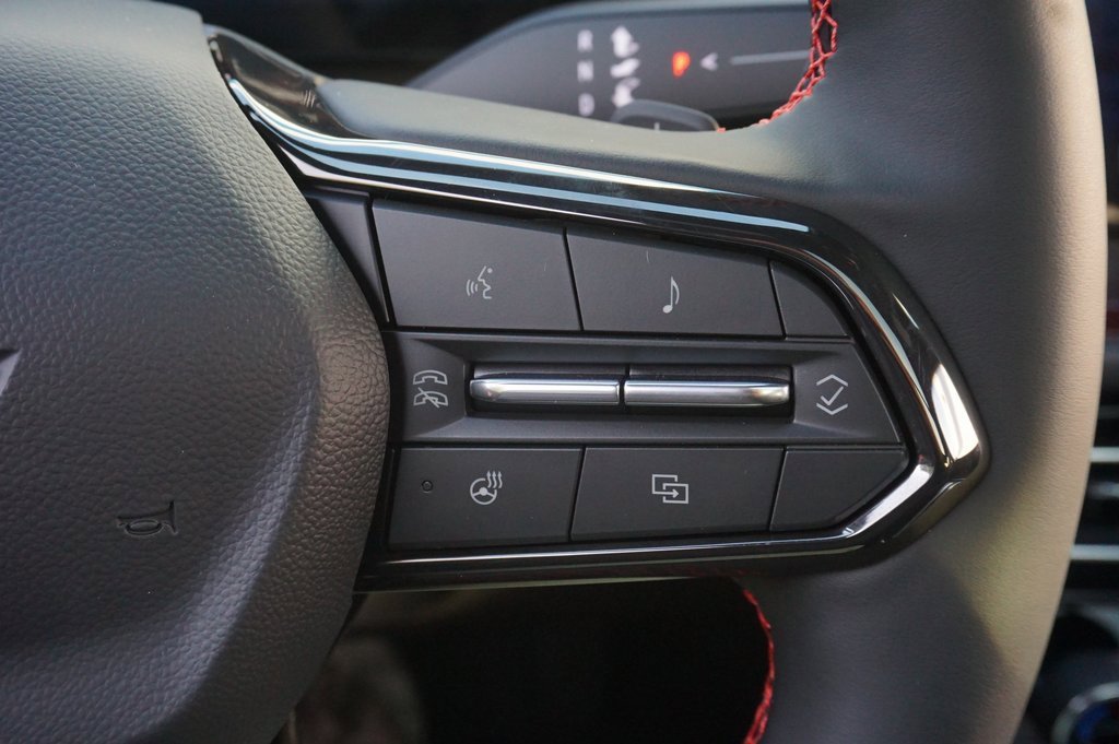 New 2026 Chevrolet Traverse RS image 21