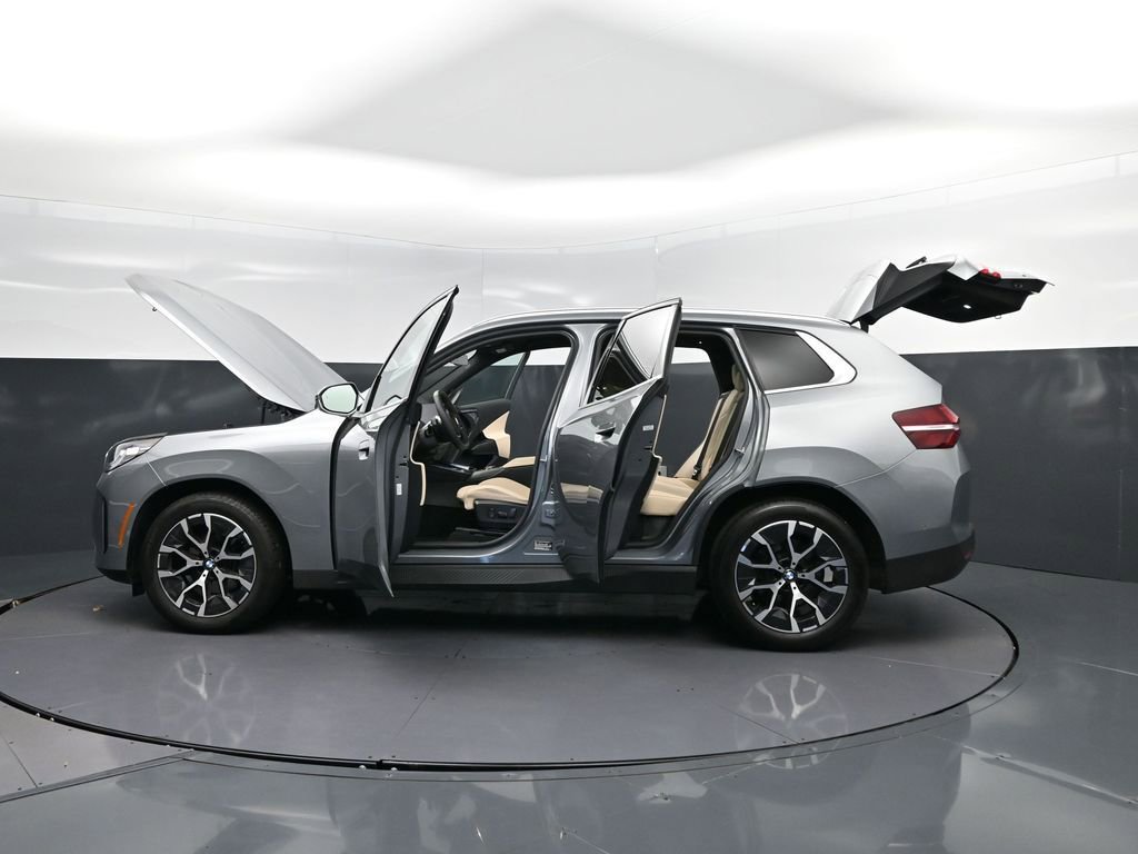 Certified 2025 BMW X3 xDrive30i w/ Convenience Package image 46