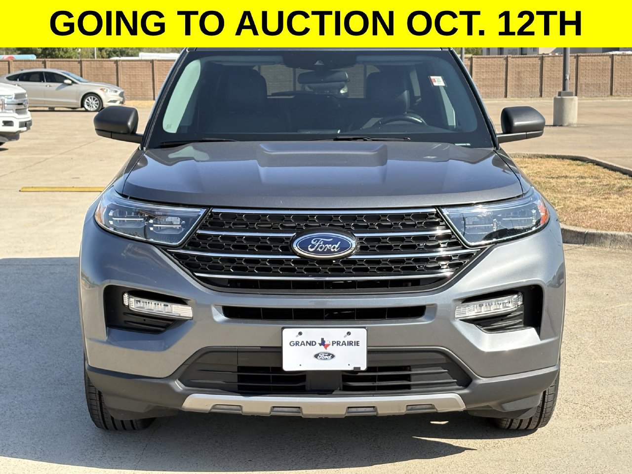 Used 2024 Ford Explorer XLT w/ Equipment Group 202A AWD/4WD image 7