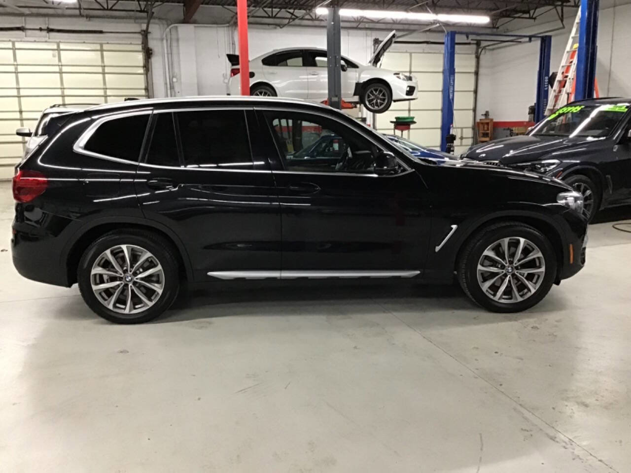 Used 2019 BMW X3 xDrive30i w/ Driving Assistance Package image 4