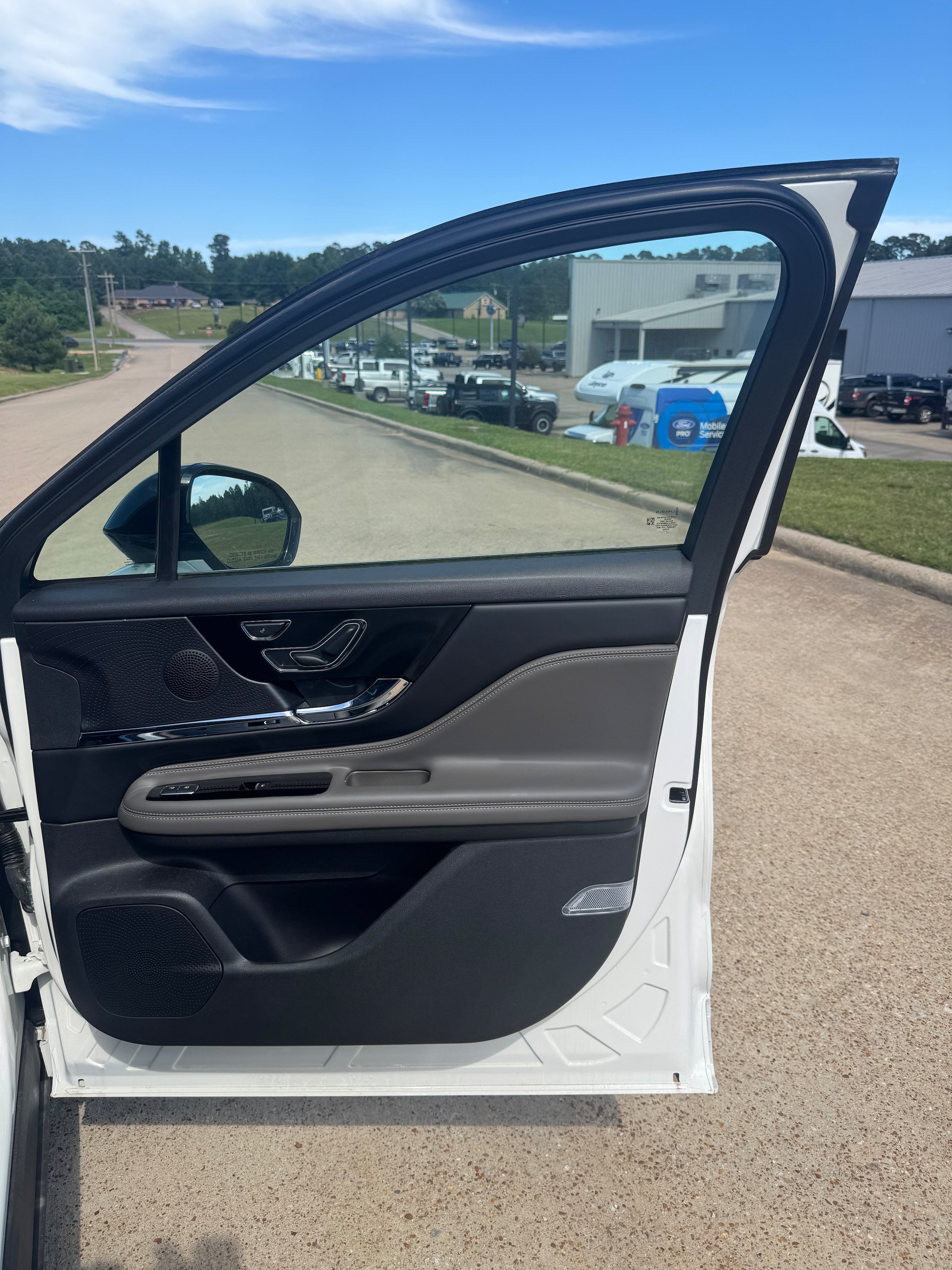 New 2024 Lincoln Corsair Grand Touring AWD/4WD image 24