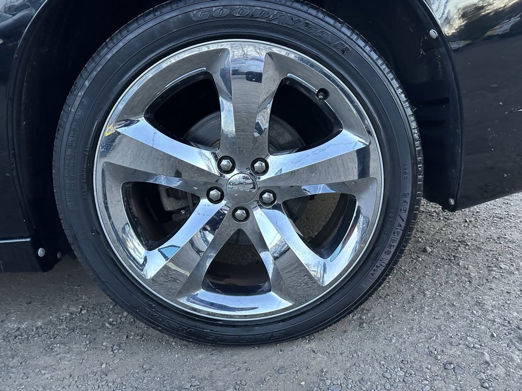 Used 2013 Dodge Charger R/T image 30