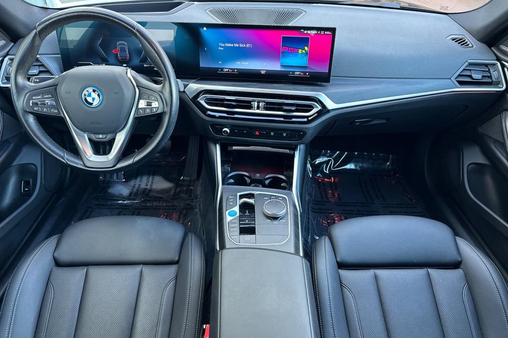 Used 2023 BMW i4 eDrive35 w/ Premium Package image 14