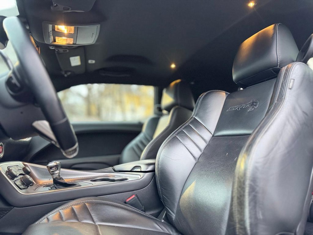 Used 2018 Dodge Challenger SRT Hellcat image 18