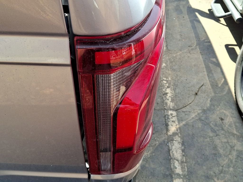 Used 2024 Ford F150 Lariat w/ FX4 Off-Road Package image 8