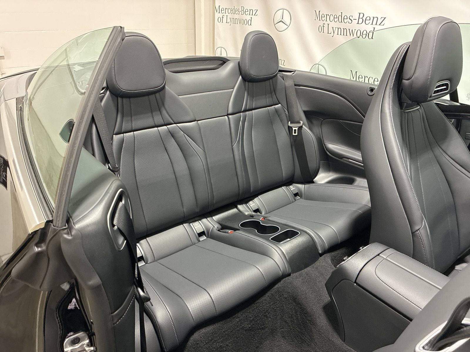 New 2026 Mercedes-Benz CLE 300 4MATIC Cabriolet image 19