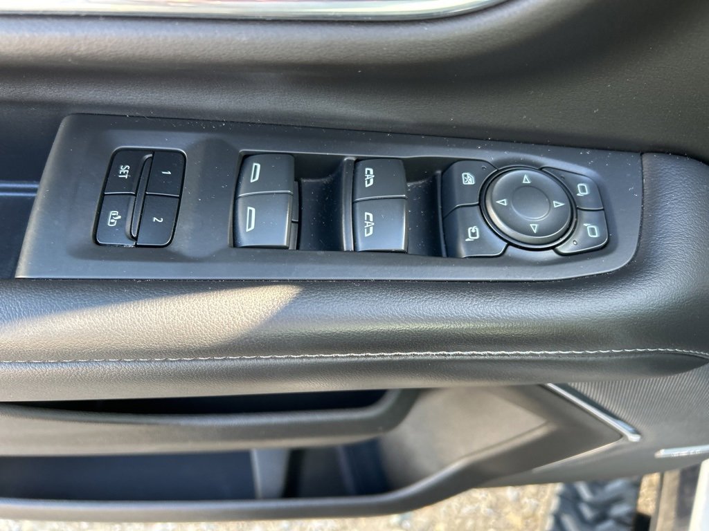 Certified 2023 Chevrolet Tahoe Z71 w/ Luxury Package image 10