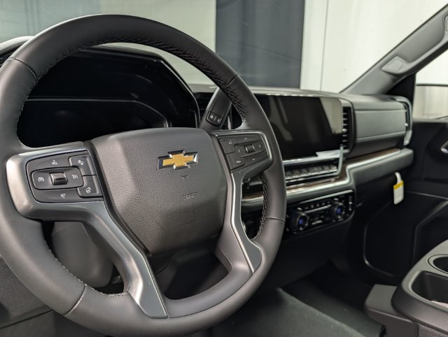 New 2026 Chevrolet Silverado 1500 LT AWD/4WD image 16