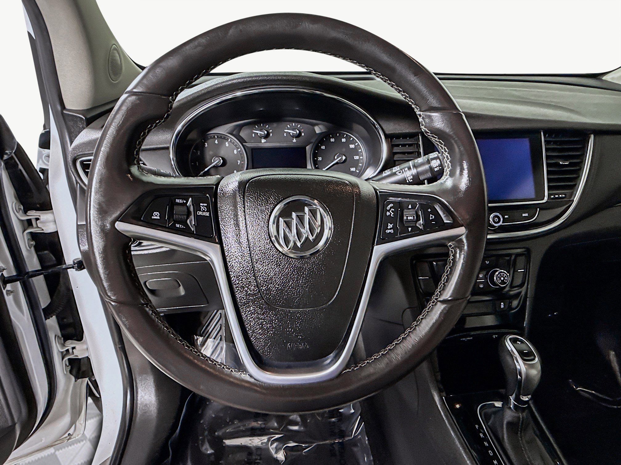 Used 2020 Buick Encore Preferred image 13