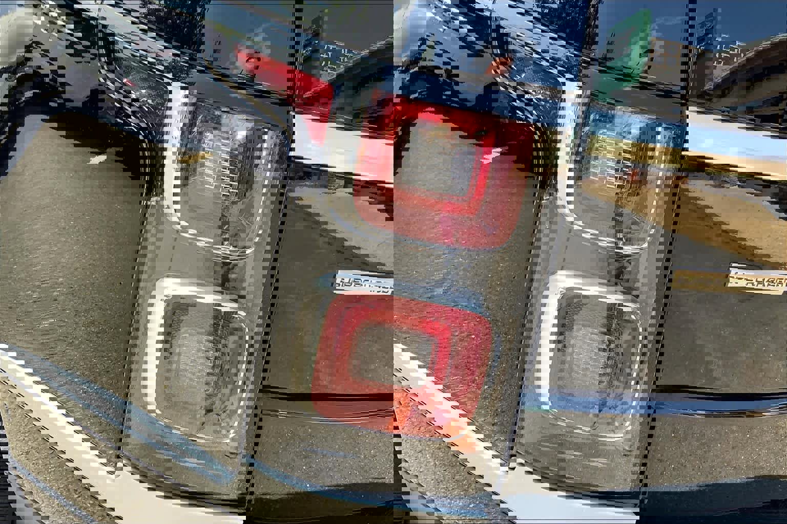 Used 2019 Land Rover Range Rover Supercharged image 25