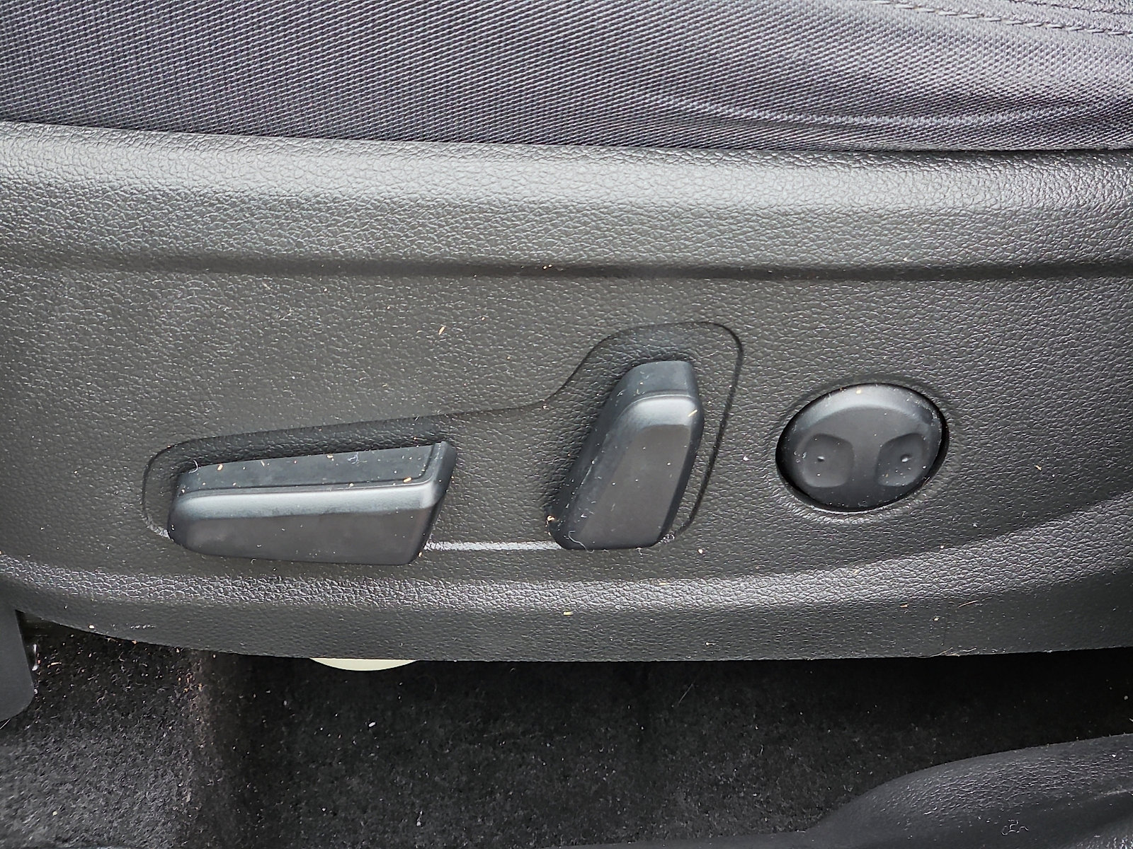 Used 2023 Hyundai Santa Fe SEL image 26