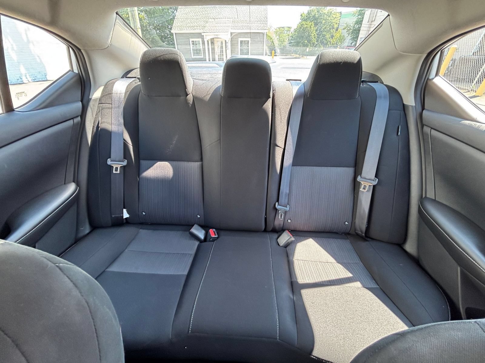 Used 2025 Nissan Sentra SV FWD image 37