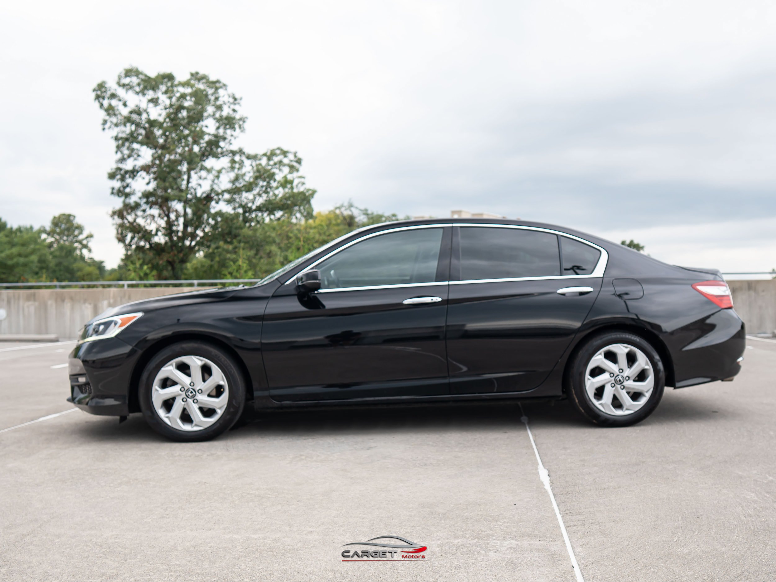 Used 2016 Honda Accord EX-L image 4