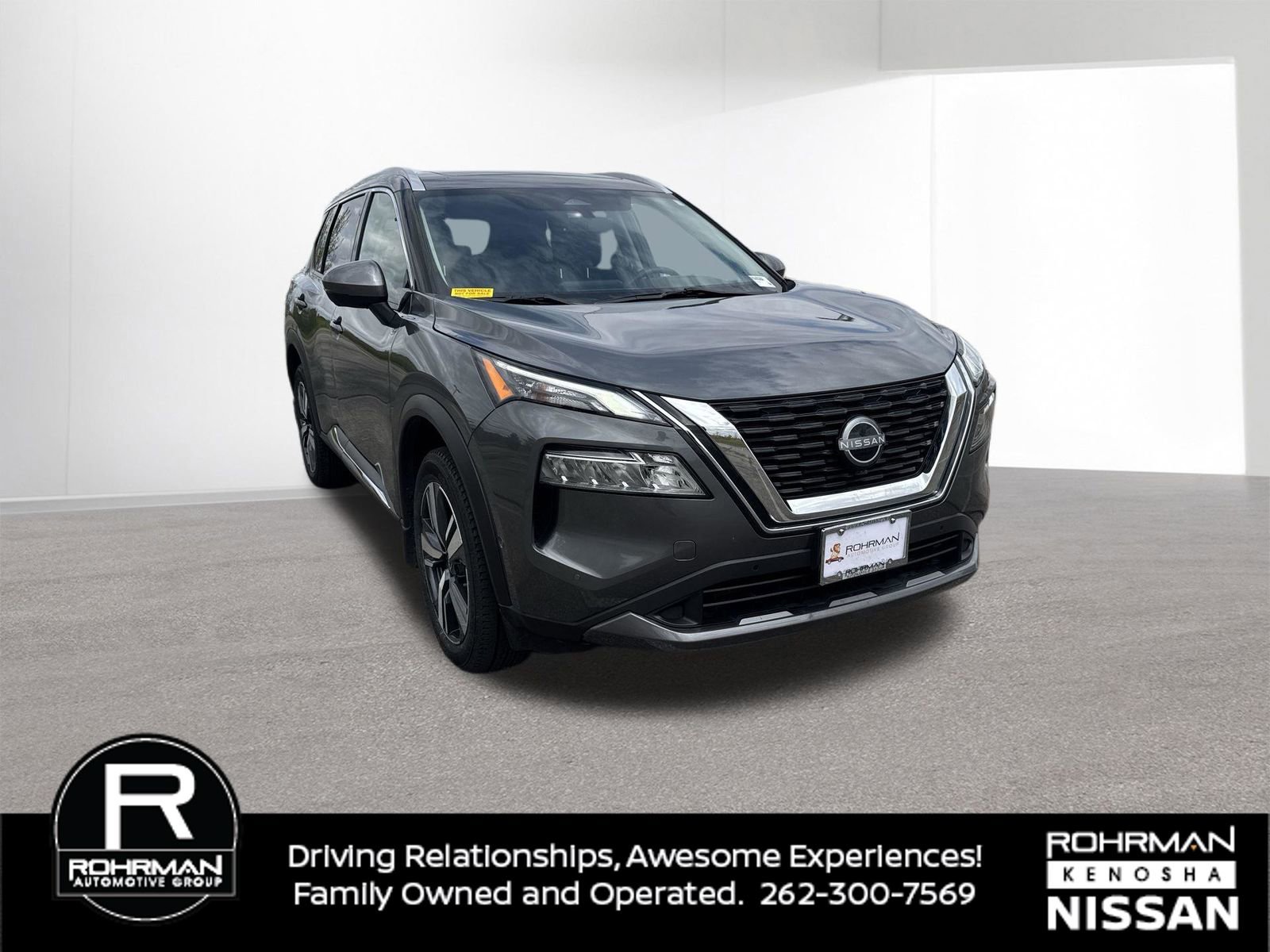 Certified 2023 Nissan Rogue SL w/ SL Premium Package AWD/4WD image 3