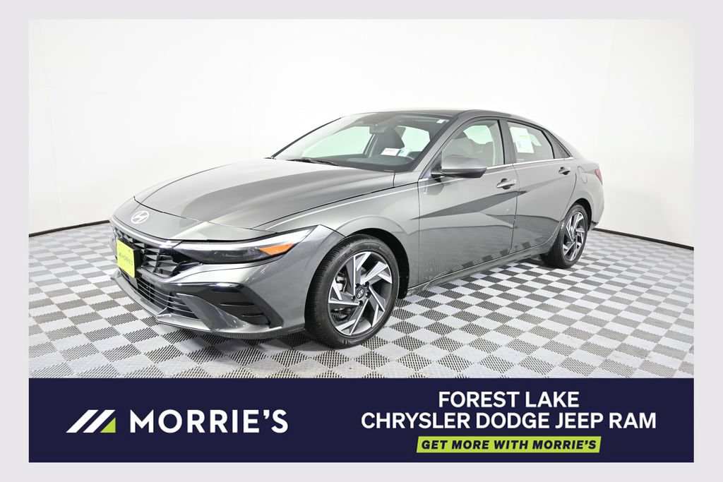 Used 2024 Hyundai Elantra SEL w/ Convenience Package FWD image 1