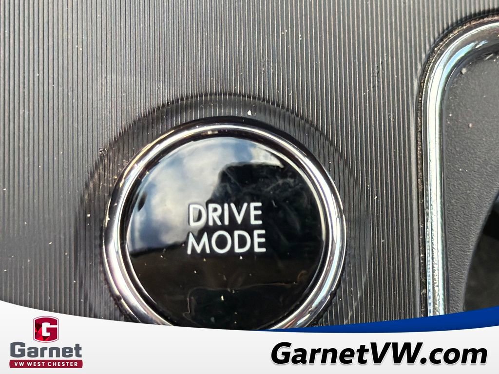 Used 2023 Lincoln Corsair Reserve w/ Equipment Group 202A image 39