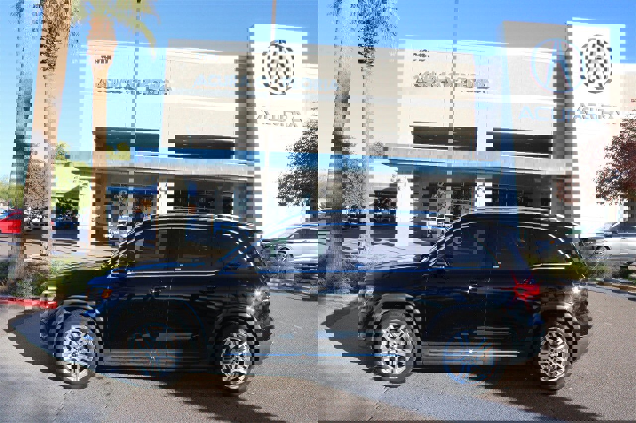 Used 2020 Mercedes-Benz GLB 250 image 2