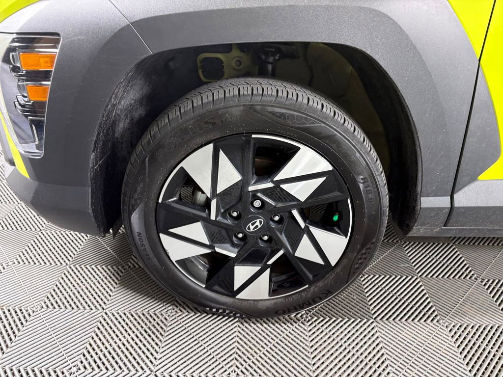 Used 2024 Hyundai Kona SEL AWD/4WD image 11