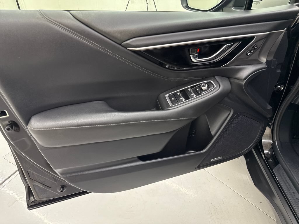 Used 2020 Subaru Outback Limited XT AWD/4WD image 11