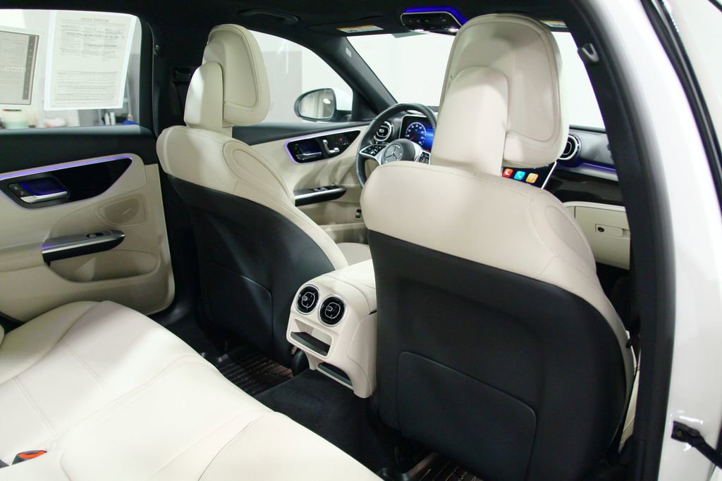 Certified 2025 Mercedes-Benz C 300 4MATIC Sedan image 24