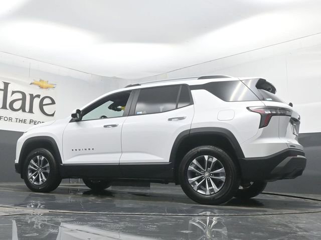 Used 2025 Chevrolet Equinox LT w/ Convenience Package II image 55
