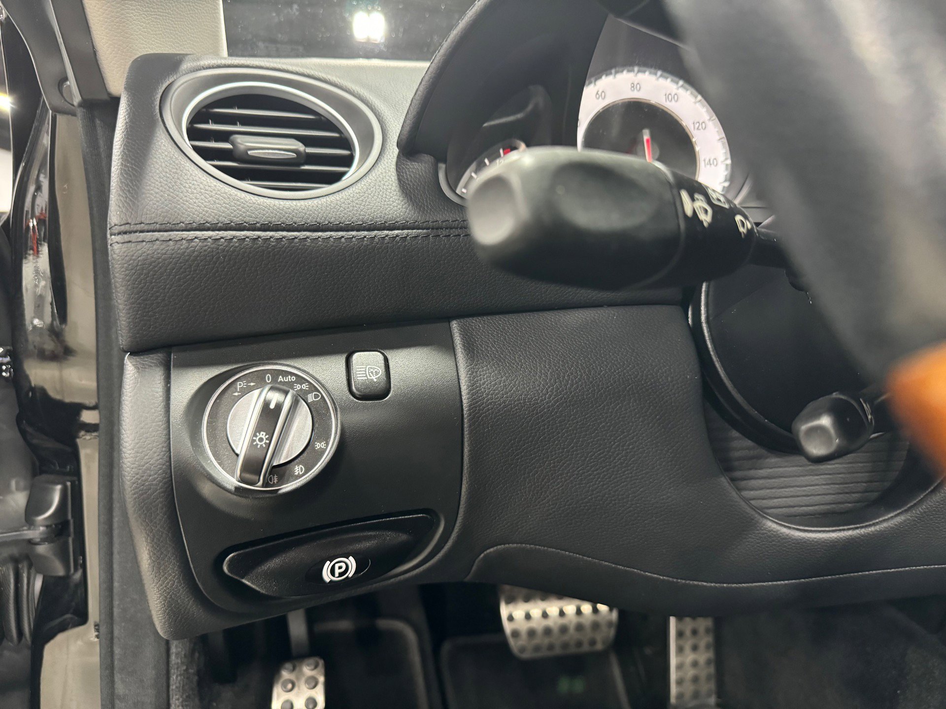 Used 2009 Mercedes-Benz SL 550 image 52