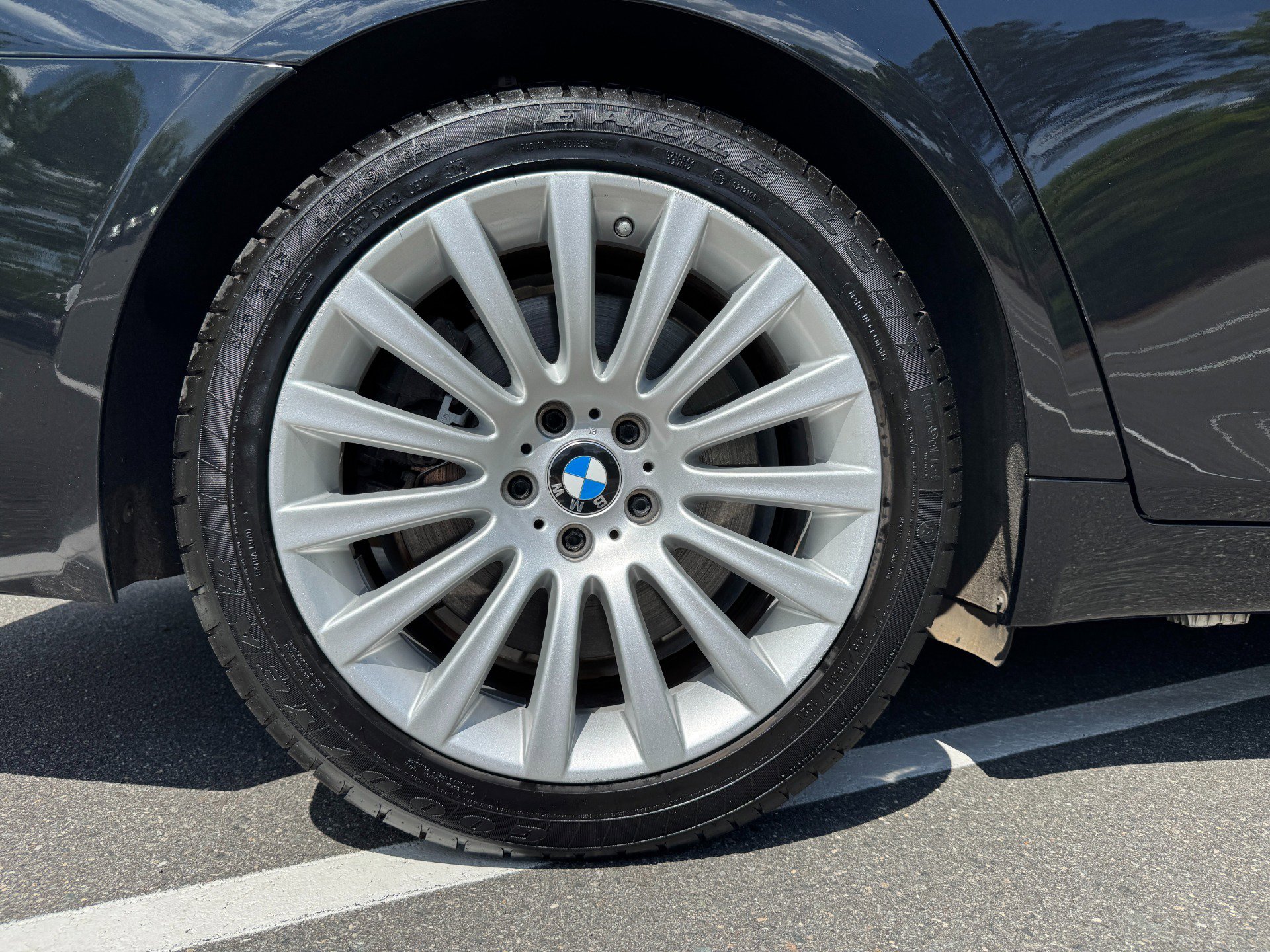 Used 2012 BMW 750Li image 64