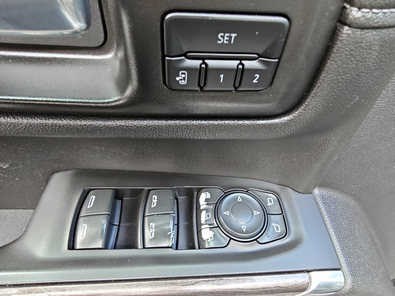 Used 2020 Chevrolet Silverado 2500 LTZ w/ LTZ Plus Package RWD image 26